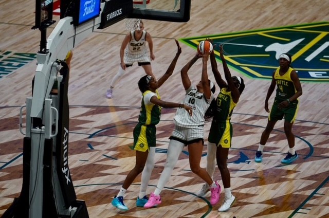 Sky Flip the Script in Seattle — Vandersloot and Cloud Combine for 35 to Get Revenge.